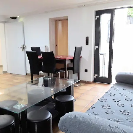 Fmi House33 *