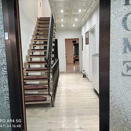 Appartamento Fmi House33 *