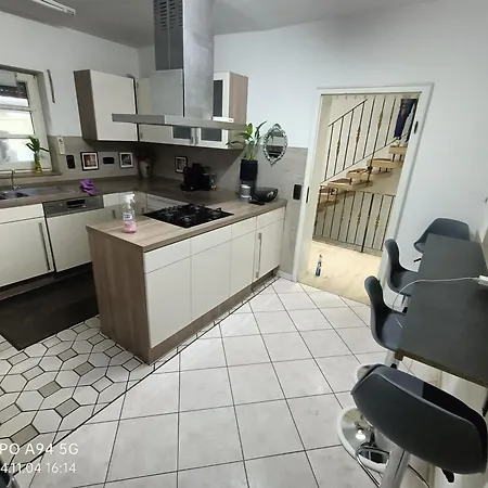 Fmi House33 *